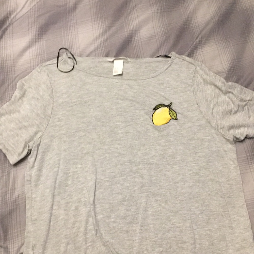 Lemon tee from H&M